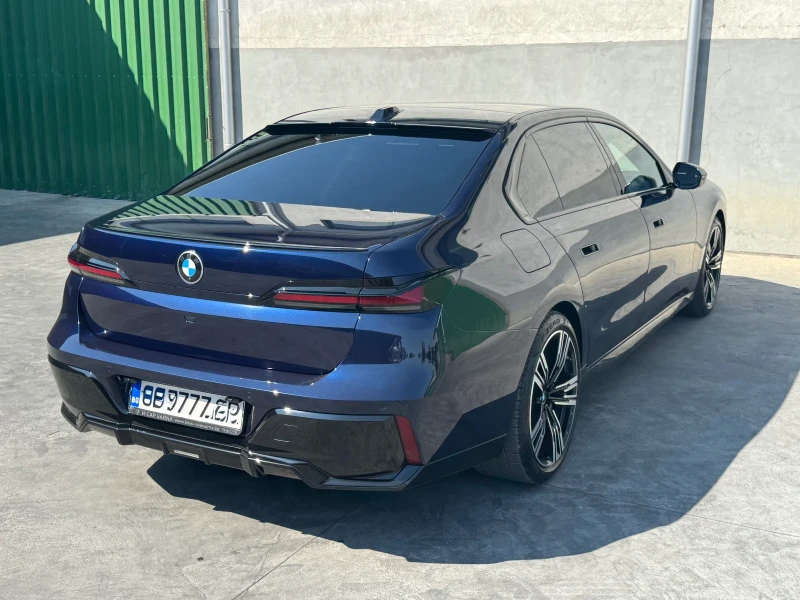 BMW 740 ГАРАНЦИЯ MASSAGE AUTO DOOR TV THEATRE M-SPORT PRO, снимка 9 - Автомобили и джипове - 52125080