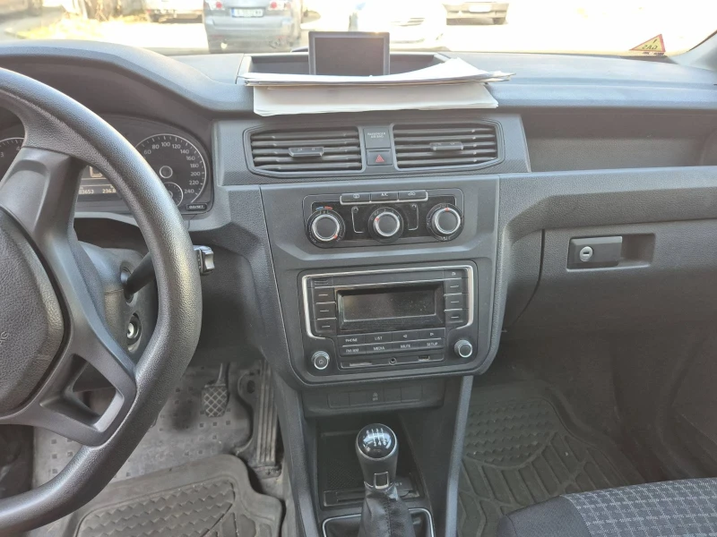 VW Caddy Maxi , снимка 10 - Автомобили и джипове - 53044280