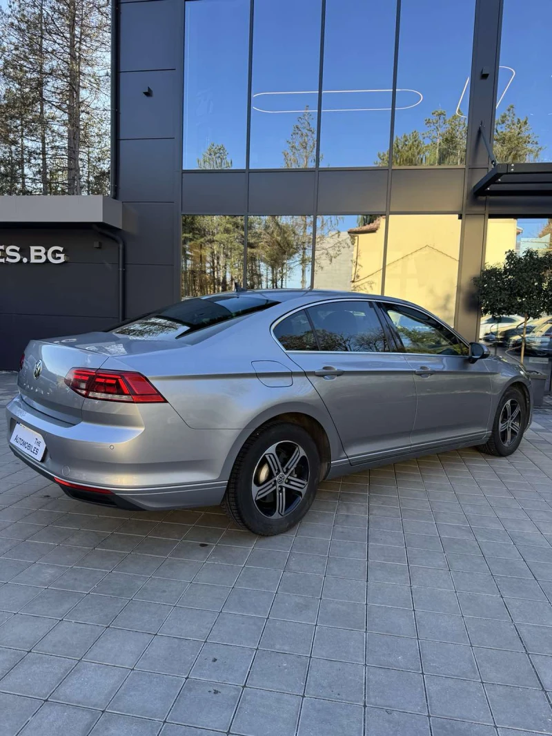 VW Passat, снимка 7 - Автомобили и джипове - 52237942