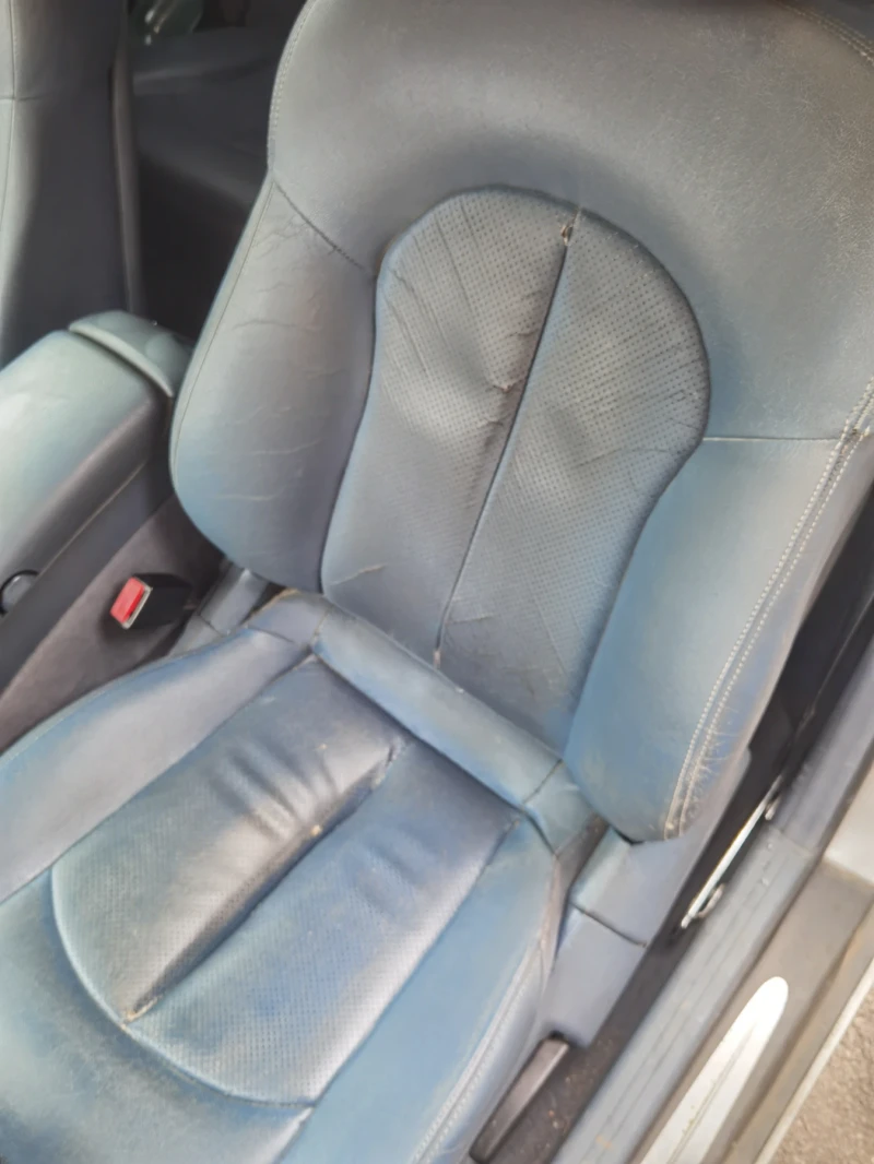 Mercedes-Benz CLK, снимка 8 - Автомобили и джипове - 52648951