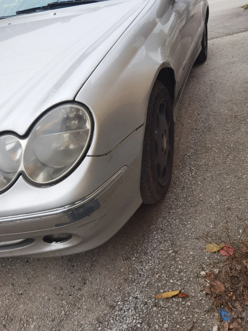 Mercedes-Benz CLK, снимка 7 - Автомобили и джипове - 52648951