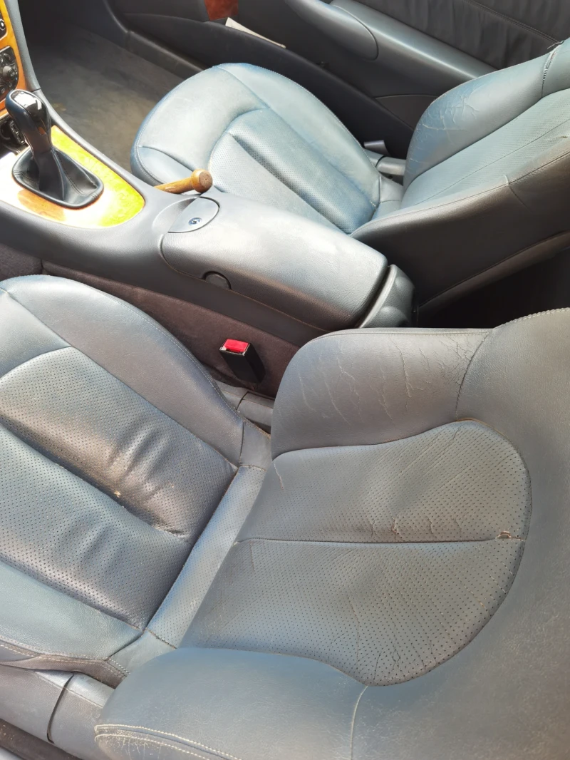 Mercedes-Benz CLK, снимка 16 - Автомобили и джипове - 52648951