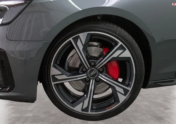 Audi A4 Avant 40 TFSI Quattro = S-line = Гаранция - изображение 3