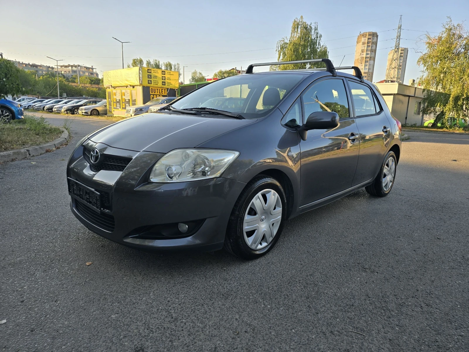 Toyota Auris 1.4БЕНЗИН/97КС/КЛИМАТРОНИК/5 ВРАТИ, снимка 1