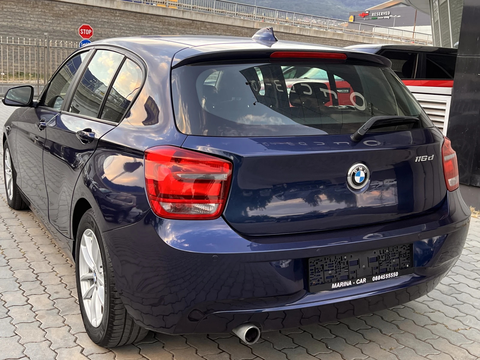 BMW 116 6-скорости Климатроник Парктроник EURO 5b - изображение 4