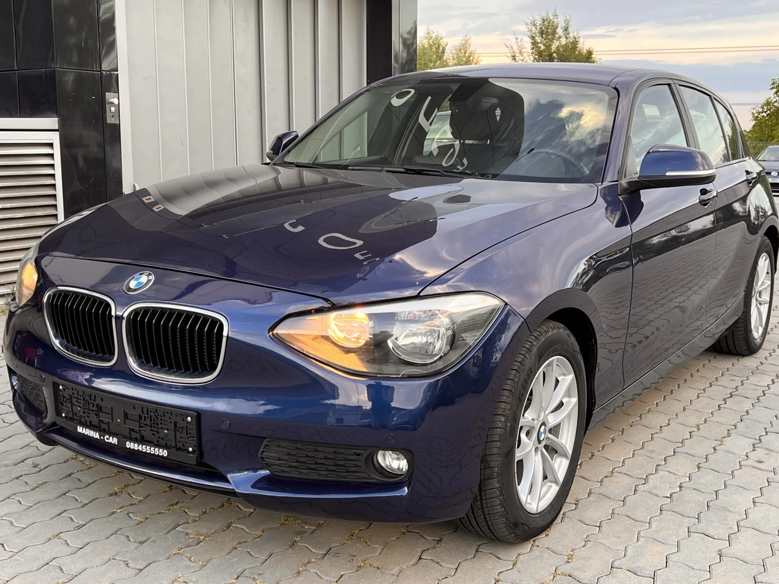 BMW 116 6-скорости Климатроник Парктроник EURO 5b - [1] 