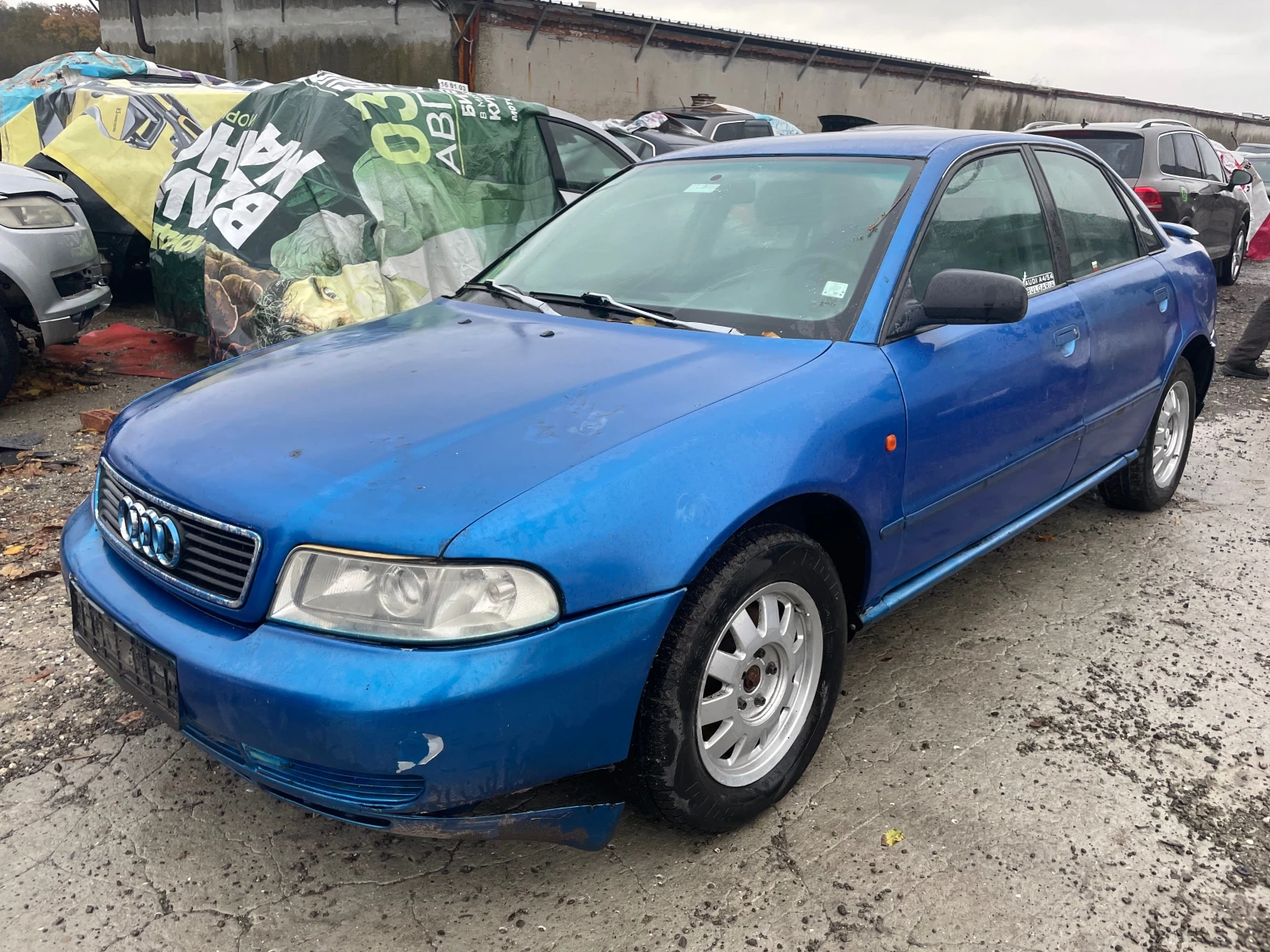 Audi A4 1.9  - [1] 