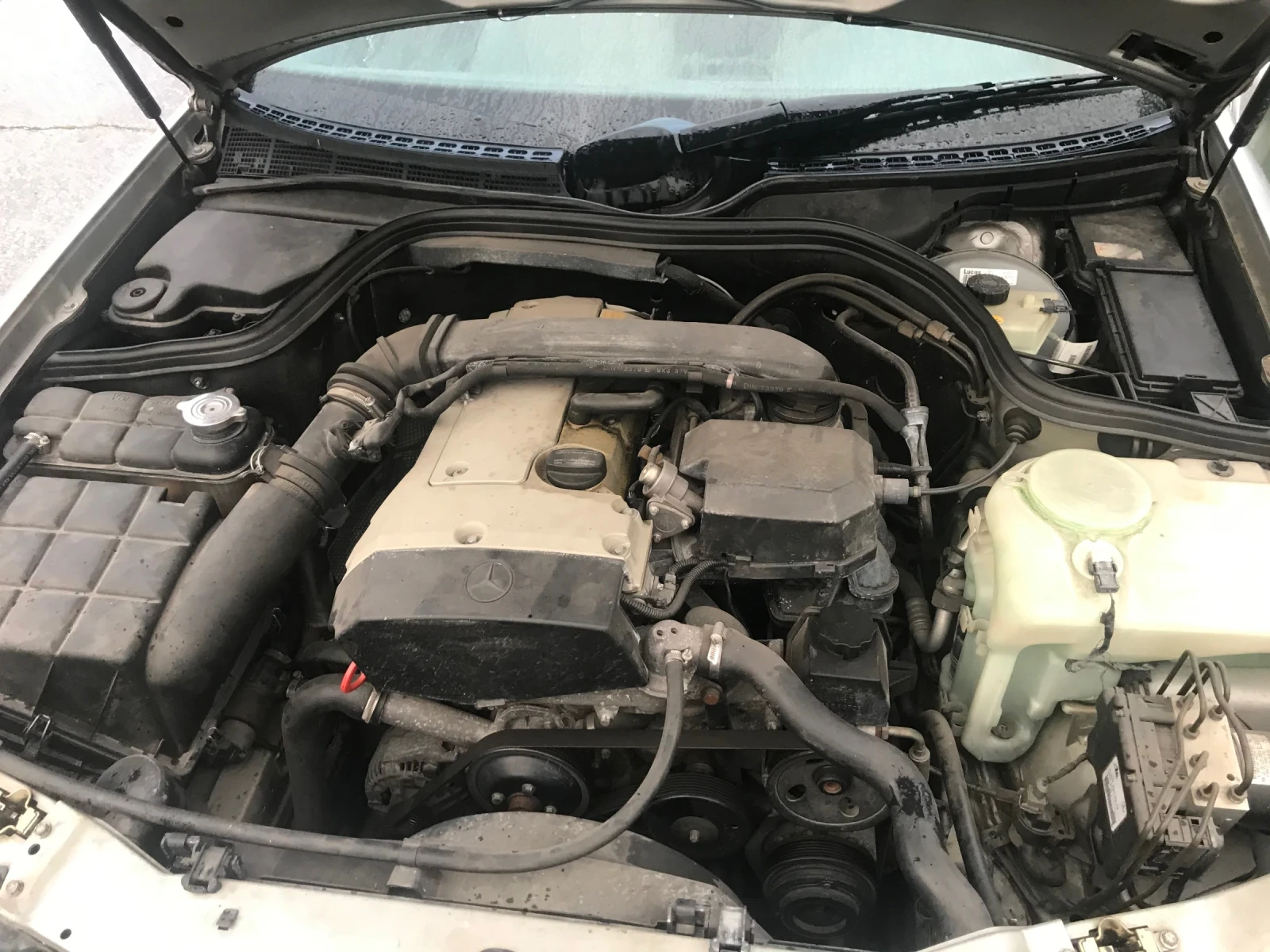 Mercedes-Benz CLK CLK 200 - изображение 4