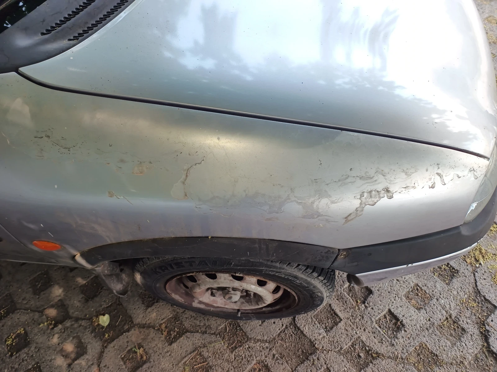 Opel Corsa 1, 00  60 к.с - изображение 4