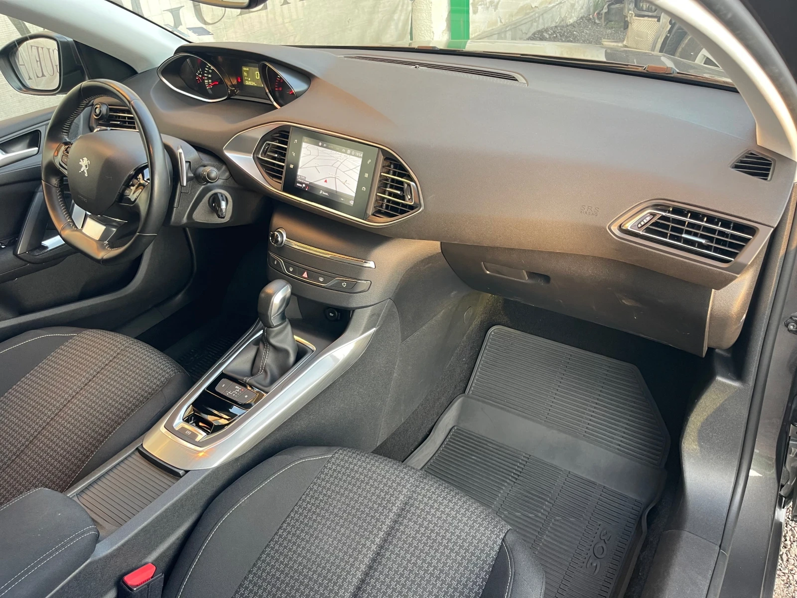 Peugeot 308 1.5HDI* АВТОМАТИК*  - изображение 9