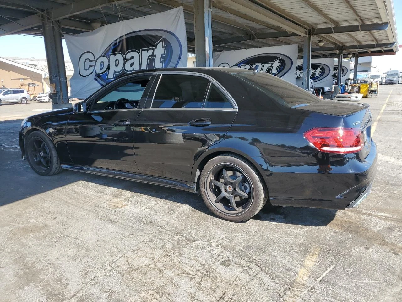 Mercedes-Benz E 350  - изображение 5