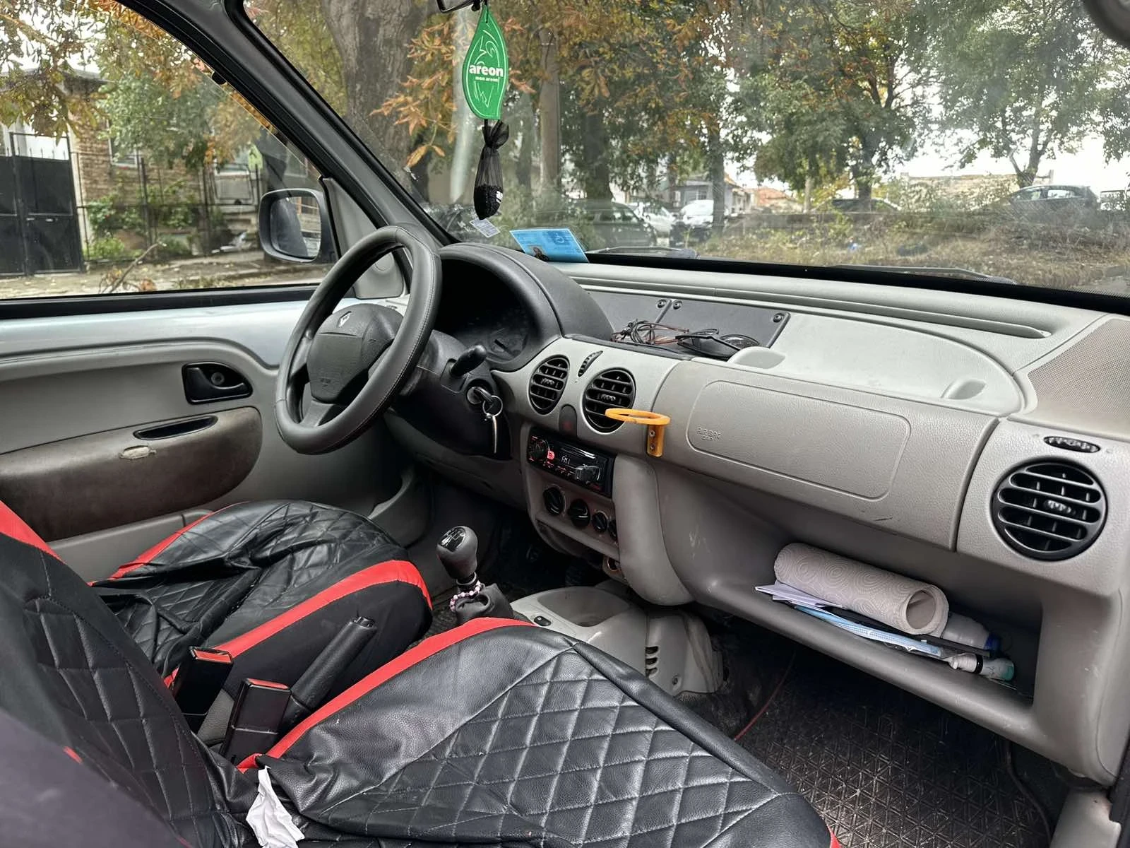 Renault Kangoo 1.2 16V - изображение 8