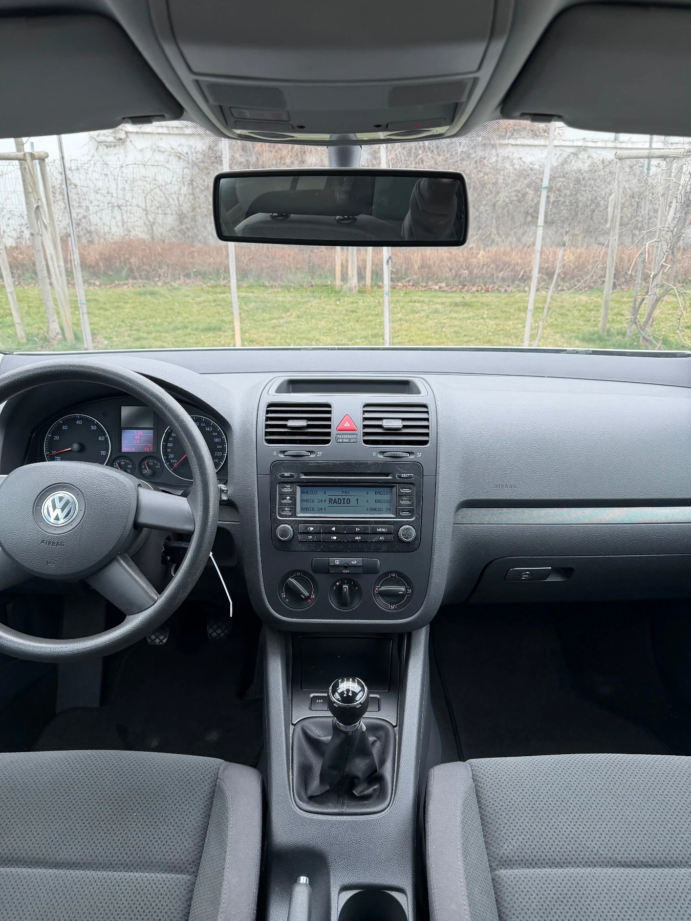 VW Golf V 1.6 102к.с, снимка 10 - Автомобили и джипове - 53916366