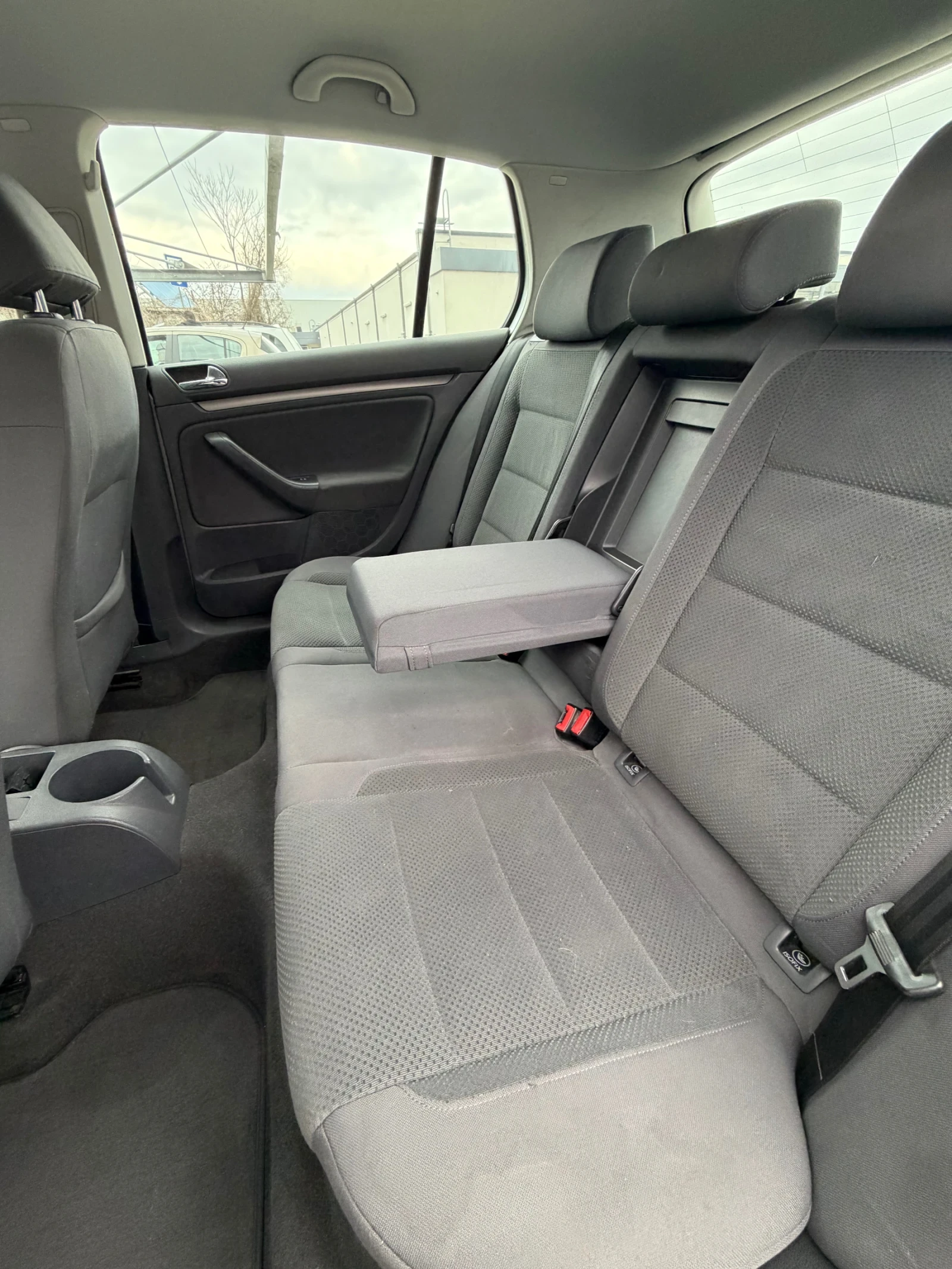 VW Golf V 1.6 102к.с, снимка 15 - Автомобили и джипове - 53916366