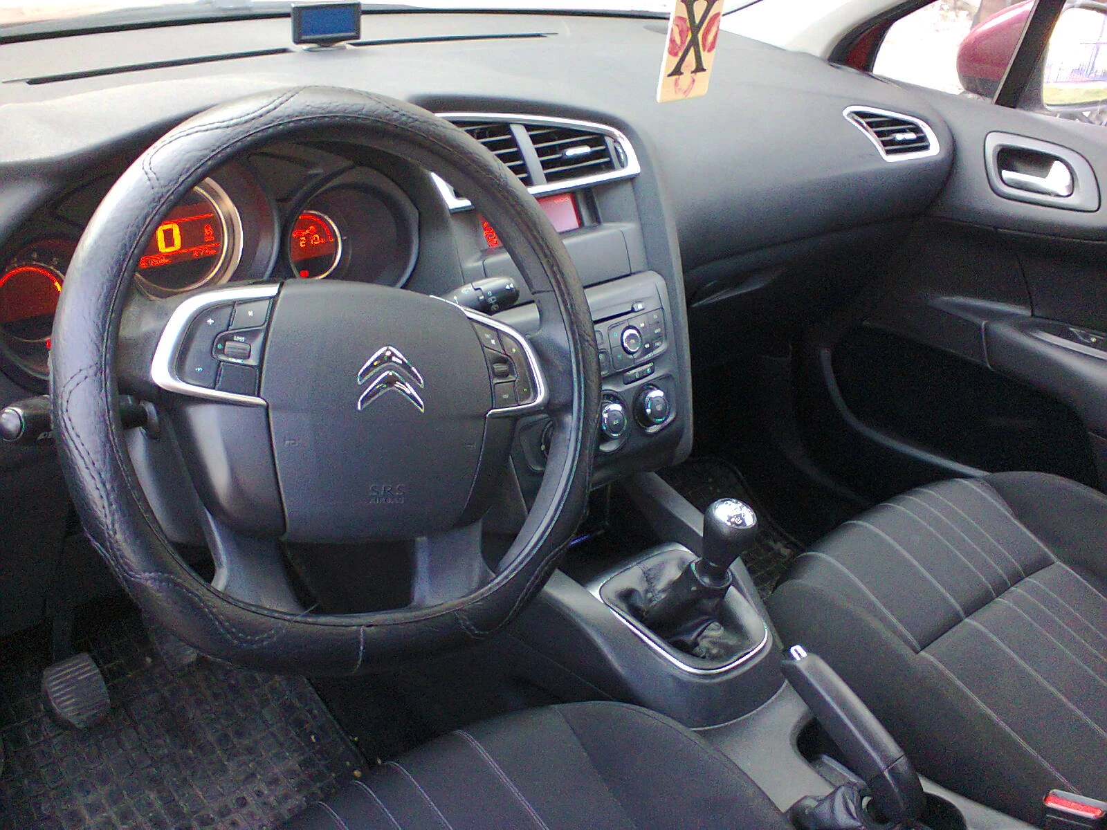 Citroen C4 1.4 i - EURO 5, снимка 15 - Автомобили и джипове - 54087294