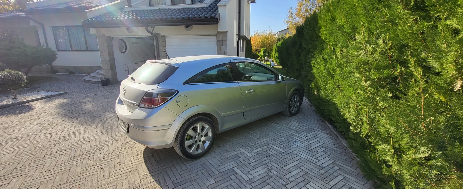 Opel Astra H GTC, снимка 3 - Автомобили и джипове - 54169455