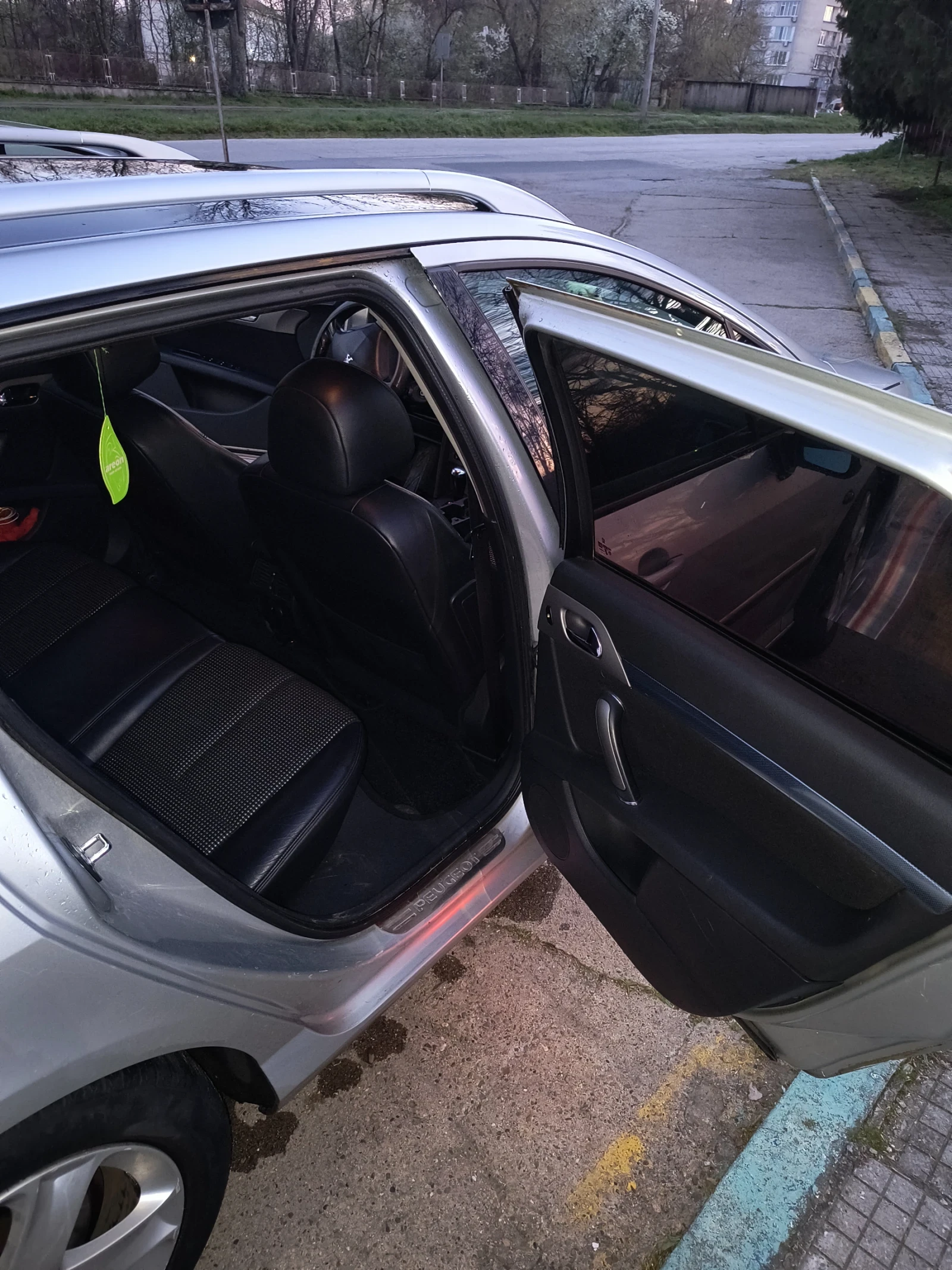 Peugeot 407, снимка 2 - Автомобили и джипове - 54228399