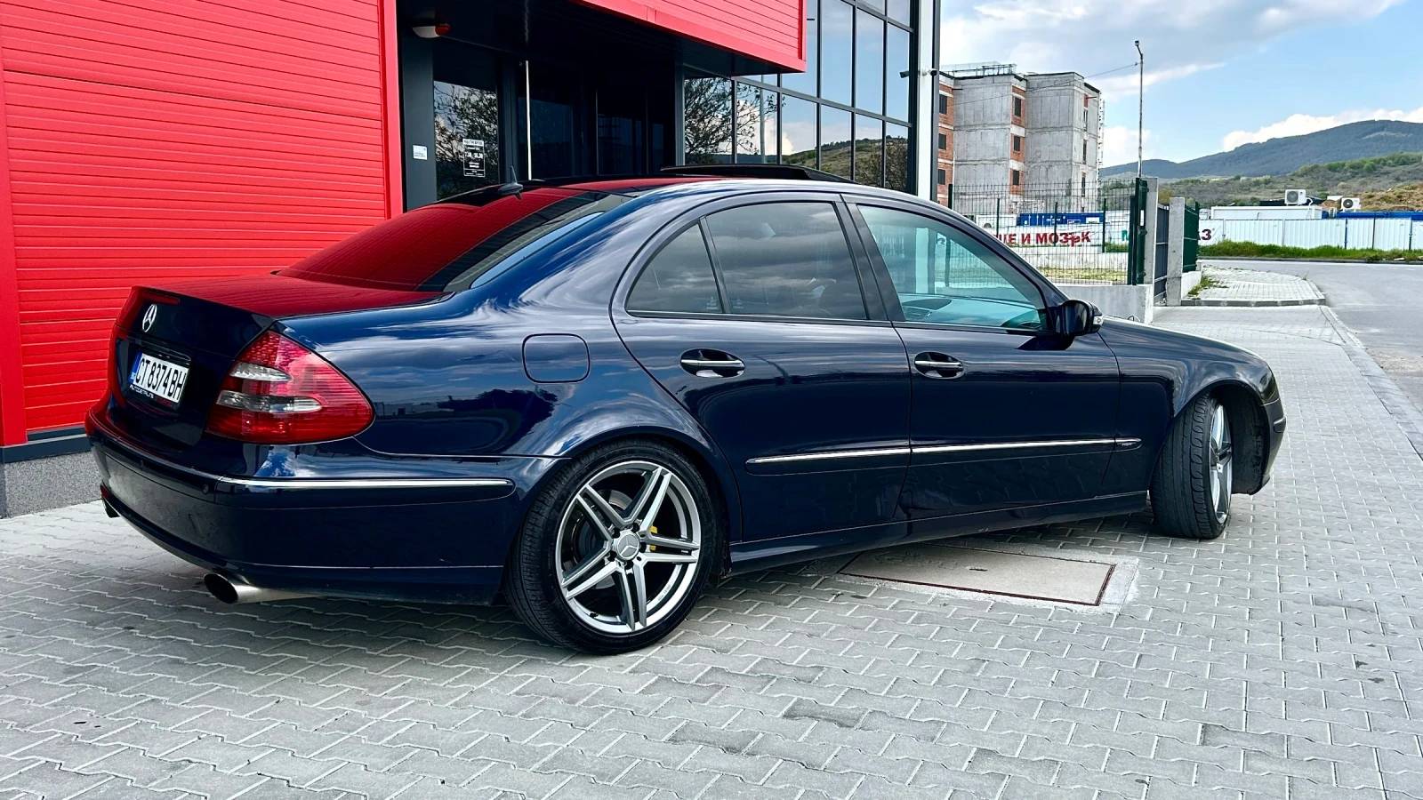 Mercedes-Benz E 320 CDI, снимка 5 - Автомобили и джипове - 54238424