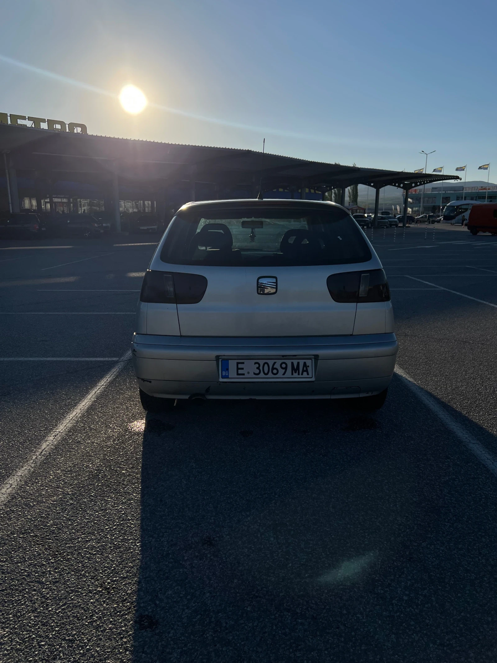 Seat Ibiza Top Sport, снимка 5 - Автомобили и джипове - 54322586