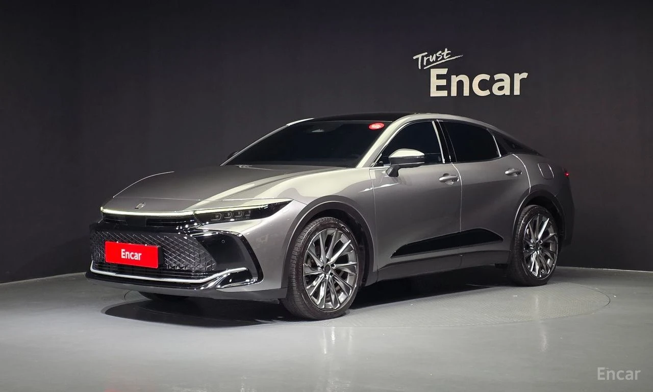 Toyota Crown * CROSSOVER* HYBRID* 4WD* КОЖА* ПОДГРЕВ* ОБДУХВАНЕ