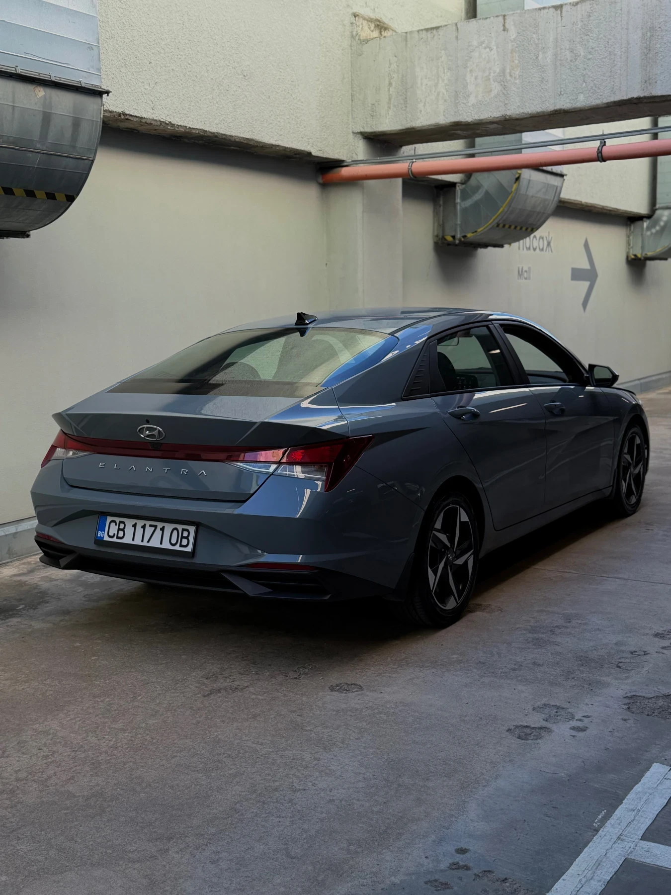 Hyundai Elantra 2.0 SEL, снимка 5 - Автомобили и джипове - 54699925