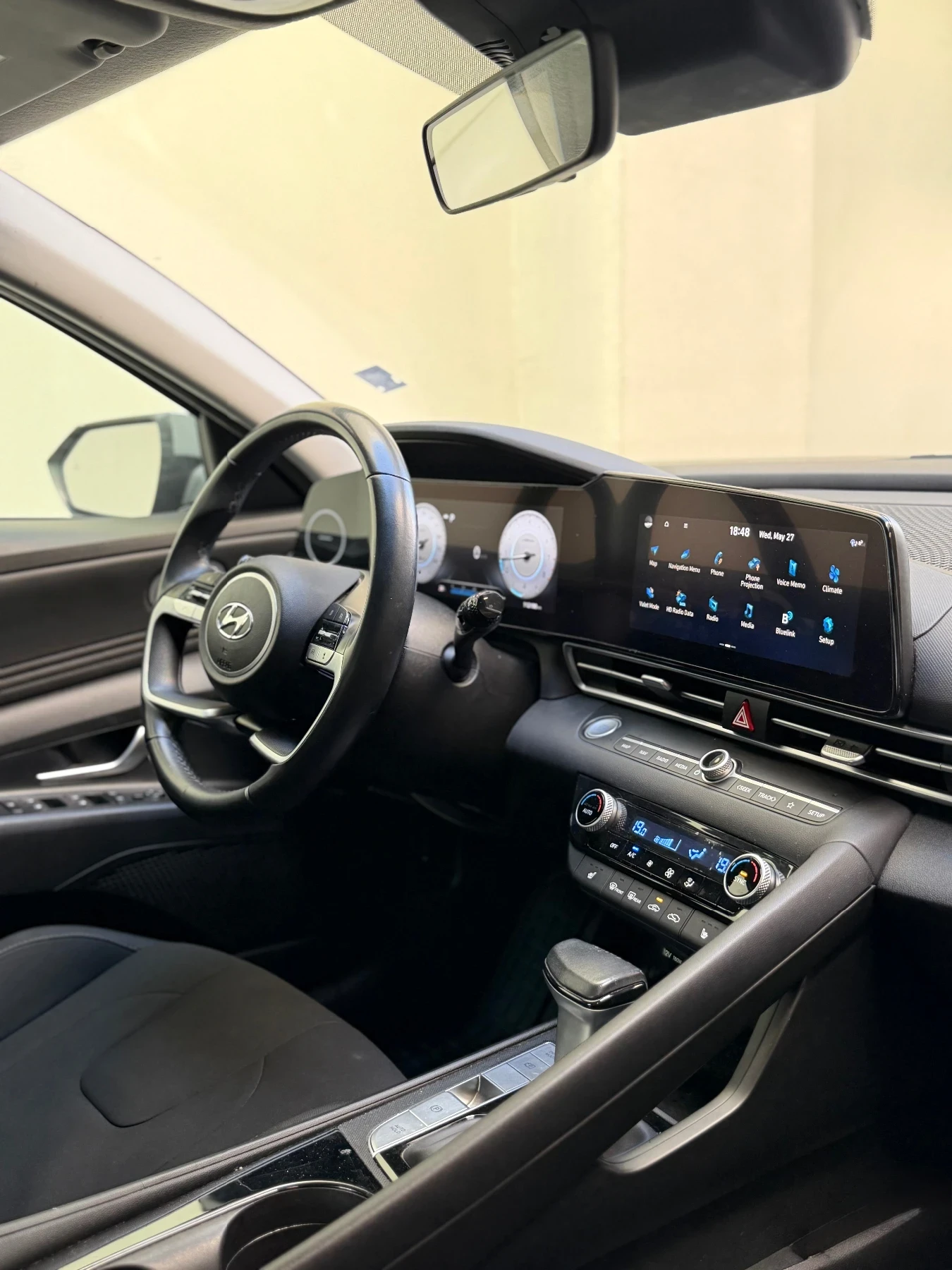 Hyundai Elantra 2.0 SEL, снимка 6 - Автомобили и джипове - 54699925