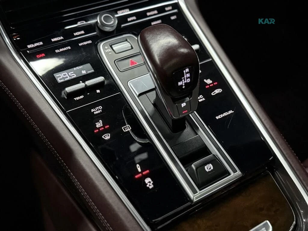 Porsche Panamera * 360 * HeadUp *  AвтоКредит * (ЦЕНА ДО БГ), снимка 15 - Автомобили и джипове - 54945738