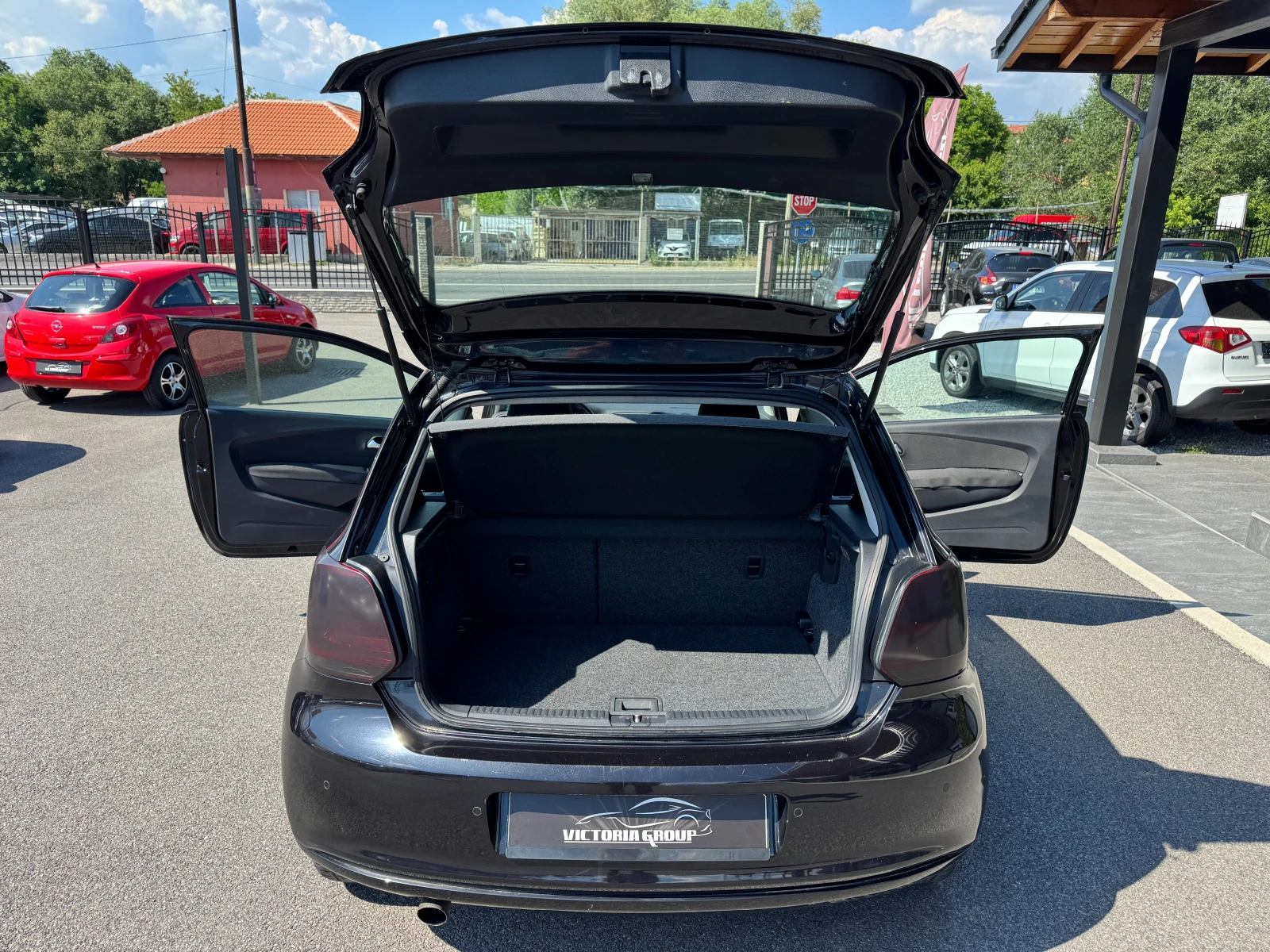 VW Polo 1.6TDI НОВ ВНОС , снимка 13 - Автомобили и джипове - 55019268