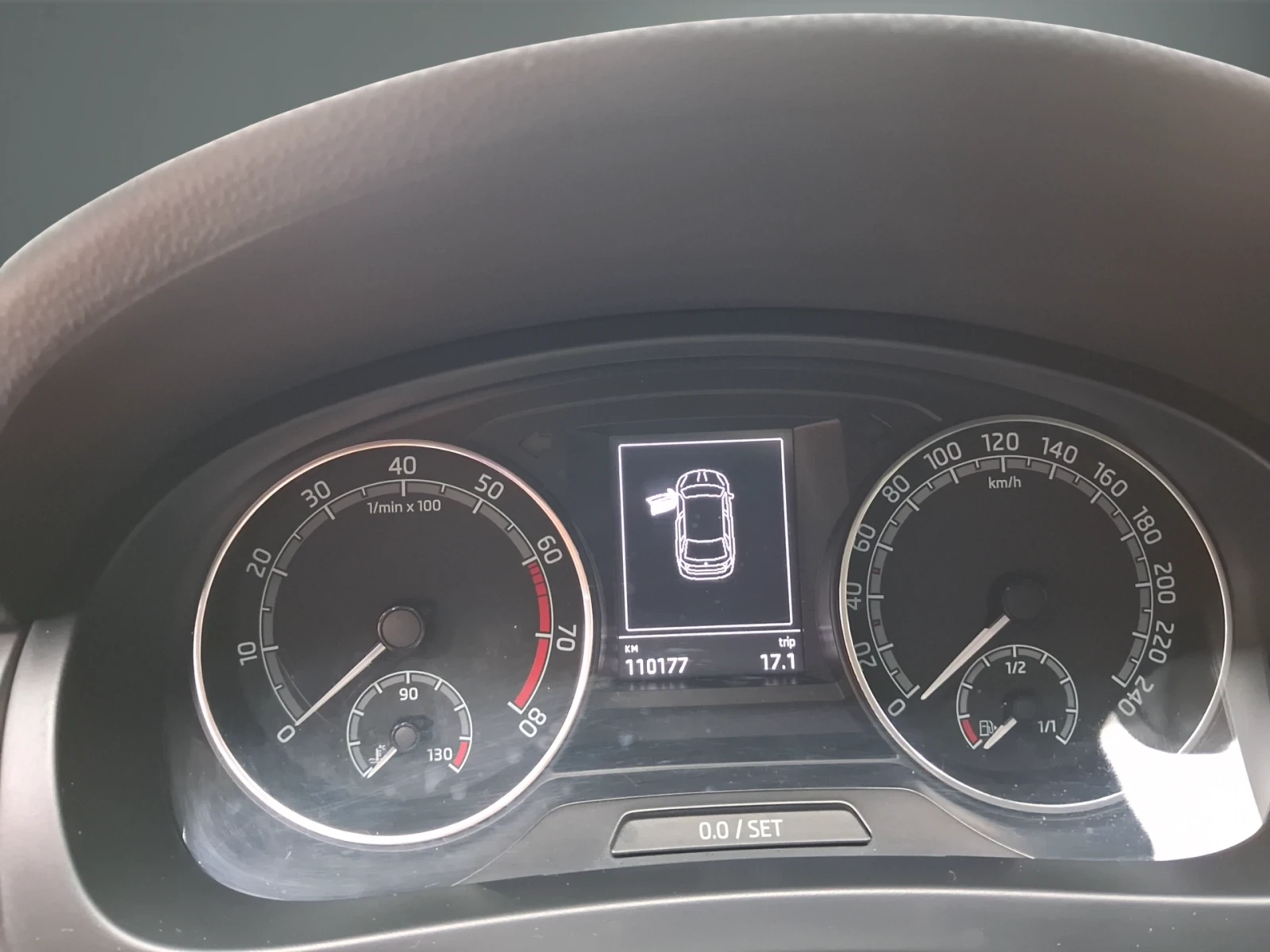 Skoda Rapid  Спейсбек Стайл 1, 0 TSI / 81 kW / 110 к.с., 6, снимка 10 - Автомобили и джипове - 55210987