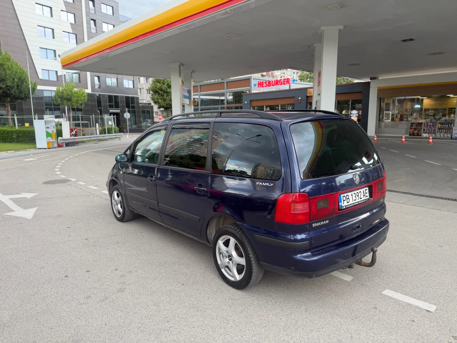 VW Sharan 1.9TDI 131, снимка 4 - Автомобили и джипове - 55267358