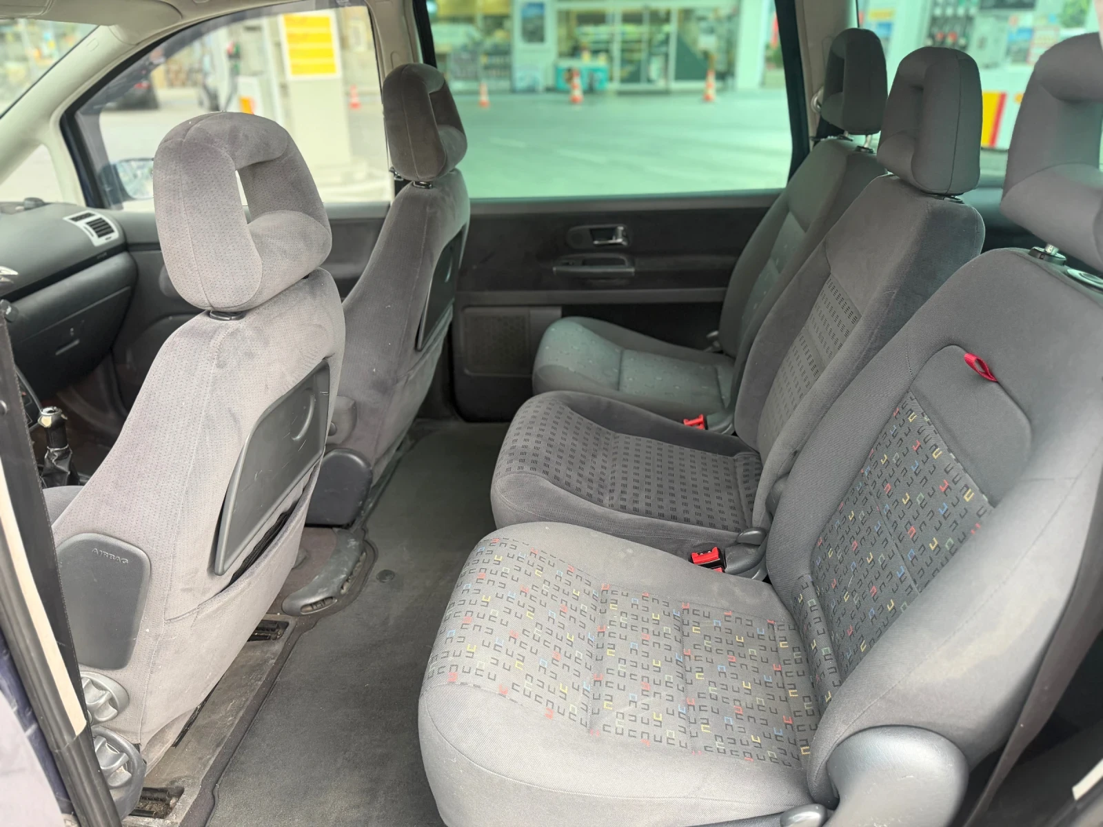 VW Sharan 1.9TDI 131, снимка 9 - Автомобили и джипове - 55267358