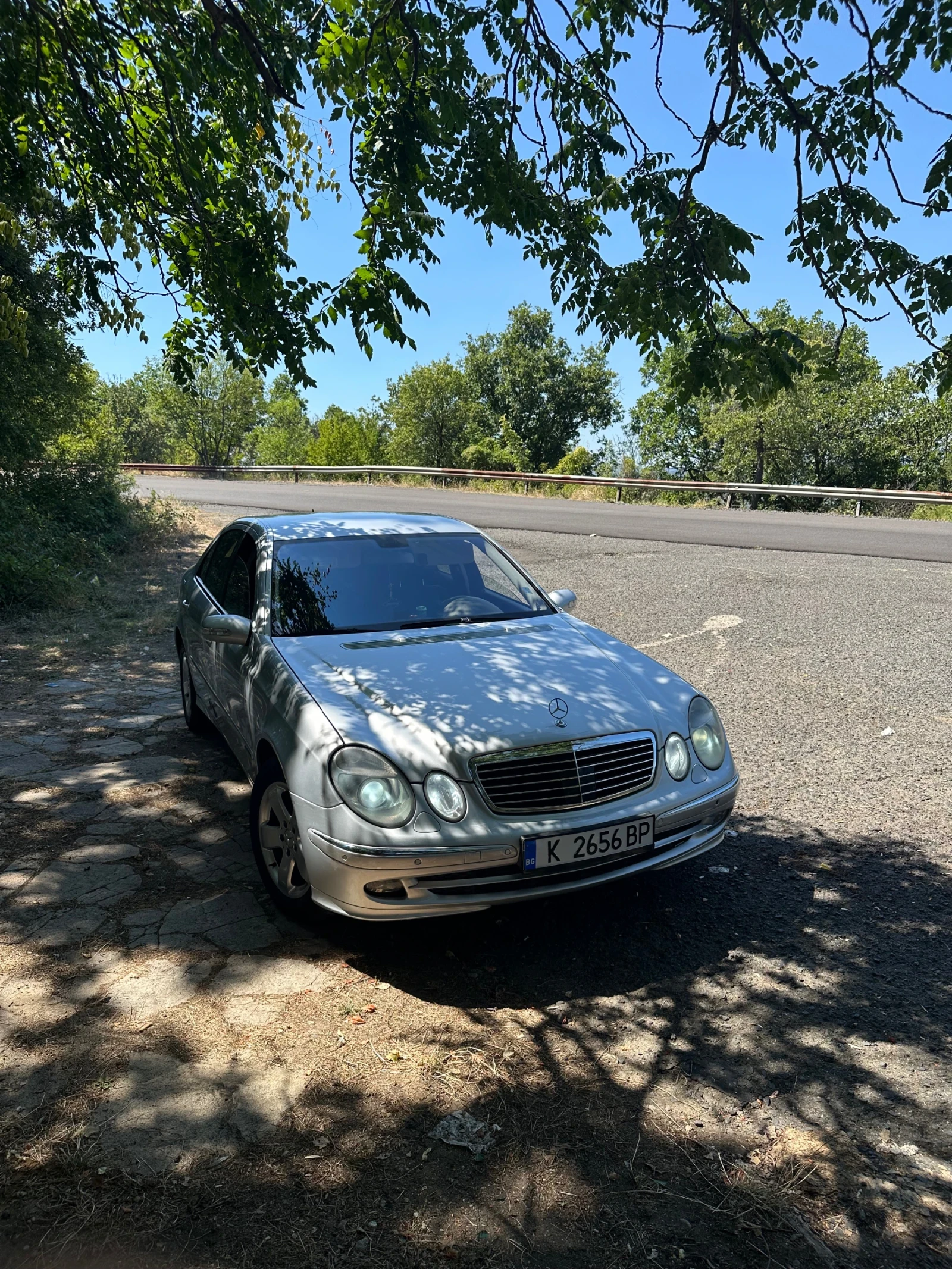 Mercedes-Benz E 320