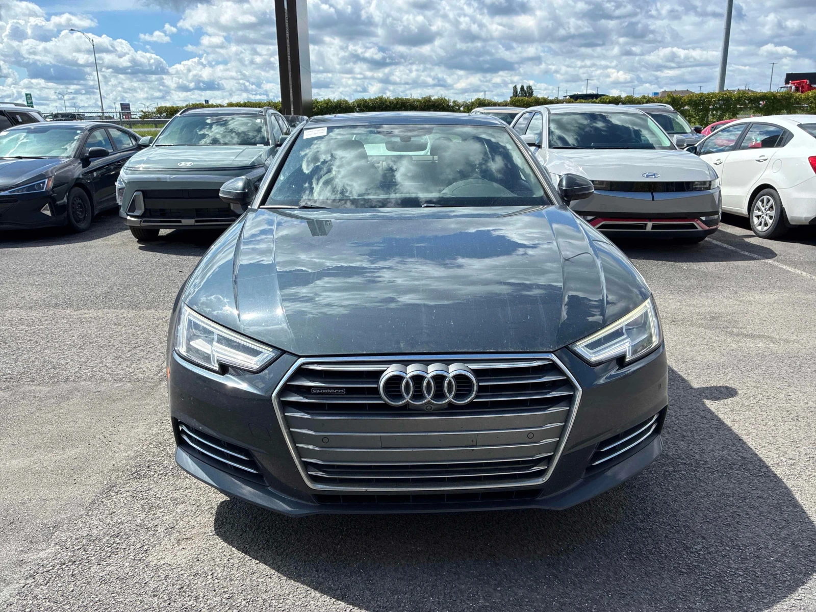 Audi A4 Technik | CARFAX | АВТОКРЕДИТ | 360 CAM, снимка 2 - Автомобили и джипове - 55848712