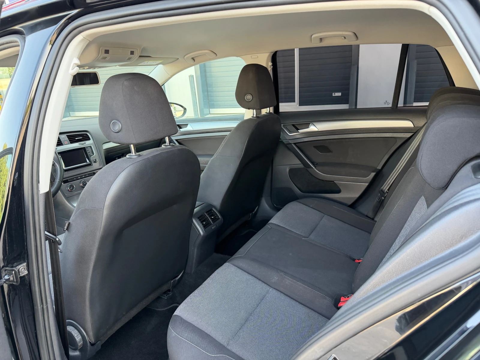 VW Golf, снимка 9 - Автомобили и джипове - 55848956
