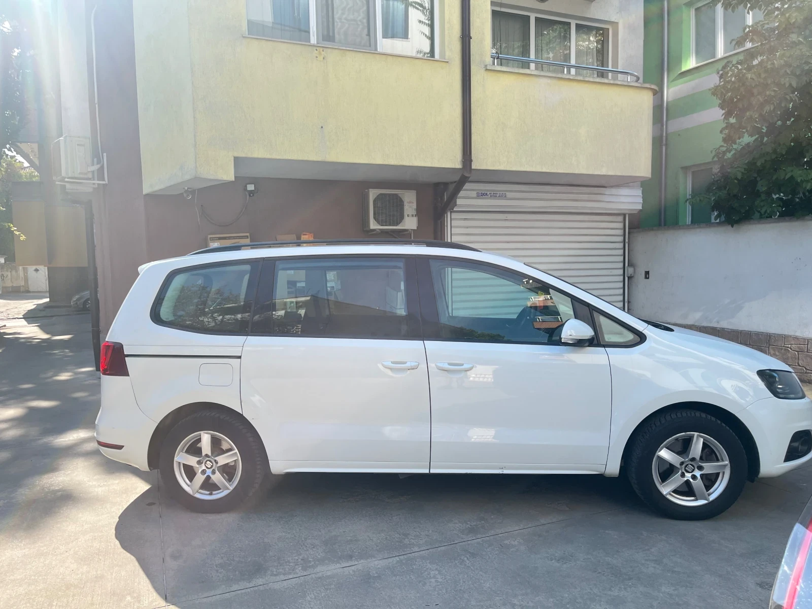 Seat Alhambra 1.4 turbo, снимка 2 - Автомобили и джипове - 56233006