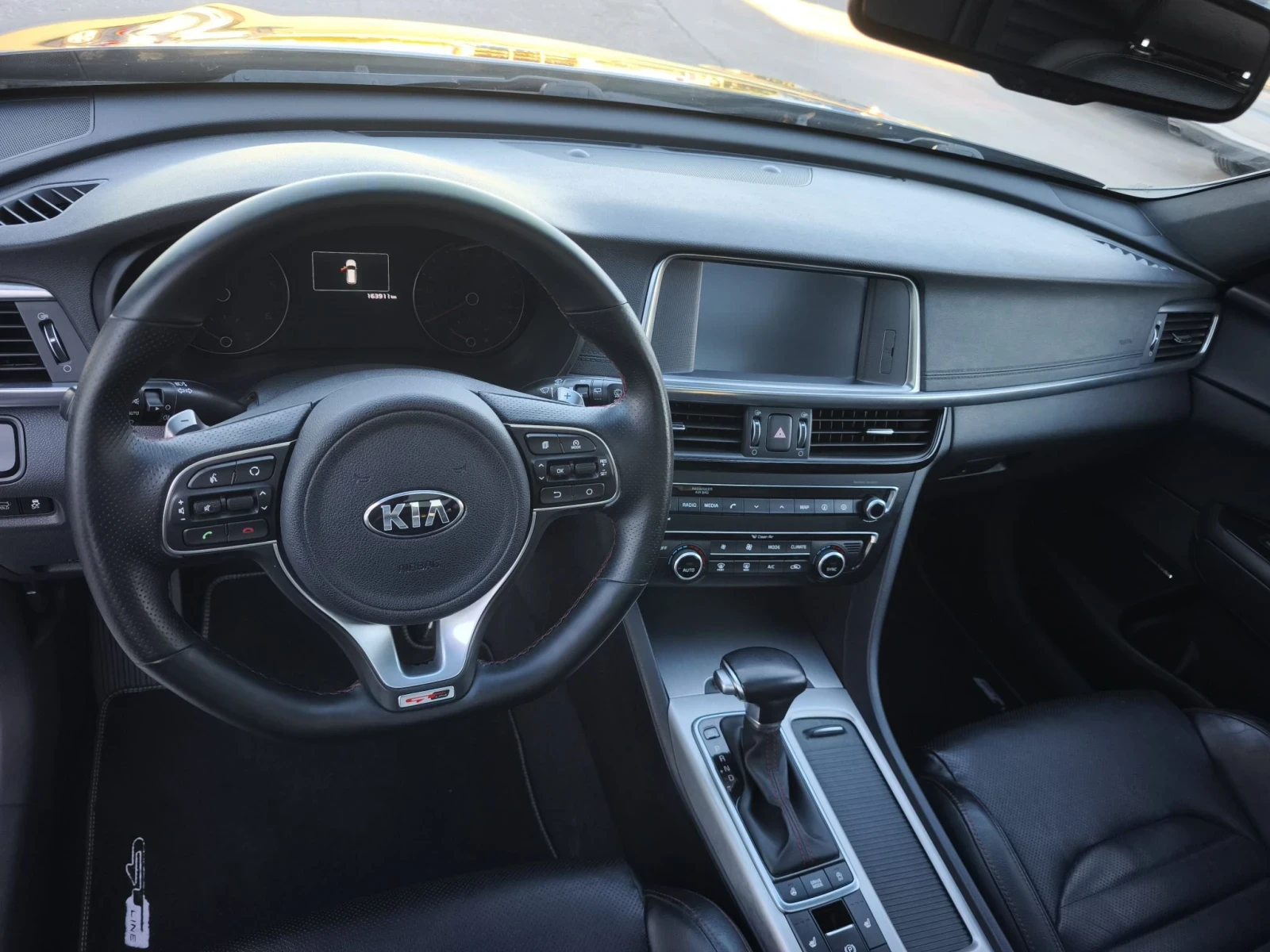 Kia Optima 1.7d GT LINE NEW !!!, снимка 7 - Автомобили и джипове - 56659233