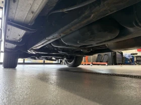 Toyota Sequoia PLATINUM * 4WD * БЕЗ РЪЖДА * CARFAX * 7 МЕСТА * , снимка 15