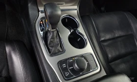 Jeep Grand cherokee 3.6* V6* 8ZF* ПОДГРЕВ* ОБДУХВАНЕ* КАМЕРА* МЪРТВА* , снимка 11