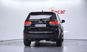 Jeep Grand cherokee 3.6* V6* 8ZF* ПОДГРЕВ* ОБДУХВАНЕ* КАМЕРА* МЪРТВА* , снимка 4