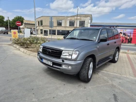 Toyota Land cruiser J100