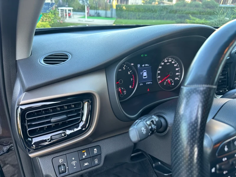 Kia Stonic 1.4i AUT KAMERA LED NAVI 57000 km, снимка 14 - Автомобили и джипове - 47222508