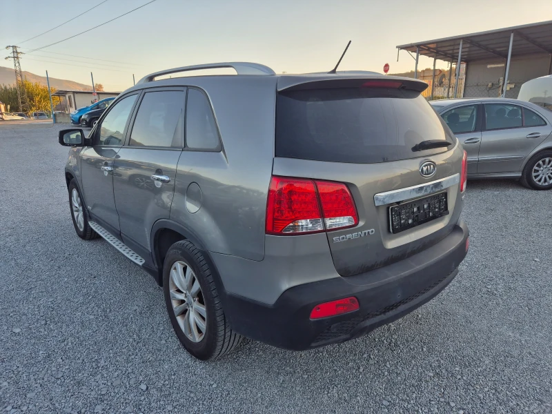 Kia Sorento 2.2.crdi 4x4, снимка 4 - Автомобили и джипове - 47841263