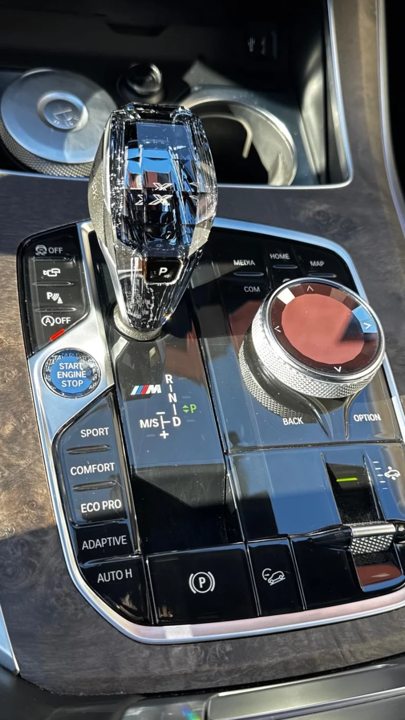 BMW X5 M50i, снимка 7 - Автомобили и джипове - 52588396