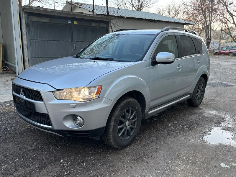 Mitsubishi Outlander 2.2 DID Navi, снимка 2 - Автомобили и джипове - 52500318
