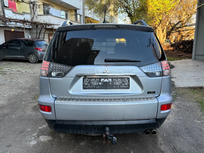 Mitsubishi Outlander 2.2 DID Navi, снимка 6 - Автомобили и джипове - 52500318