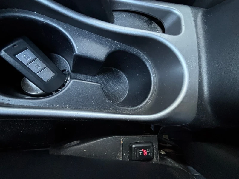 Mitsubishi Outlander 2.2 DID Navi, снимка 14 - Автомобили и джипове - 52500318