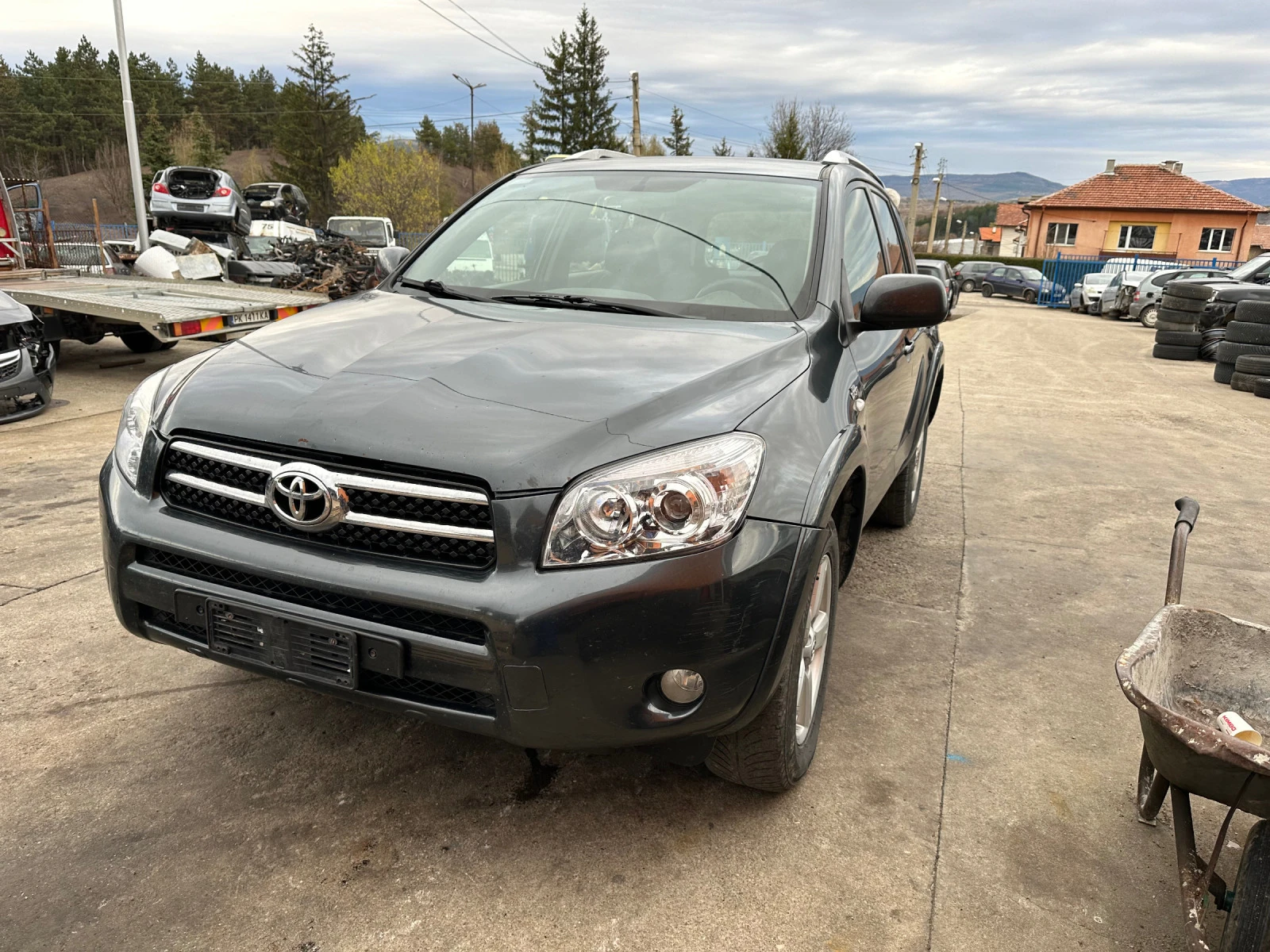 Toyota Rav4 2.2 d-cat, снимка 1