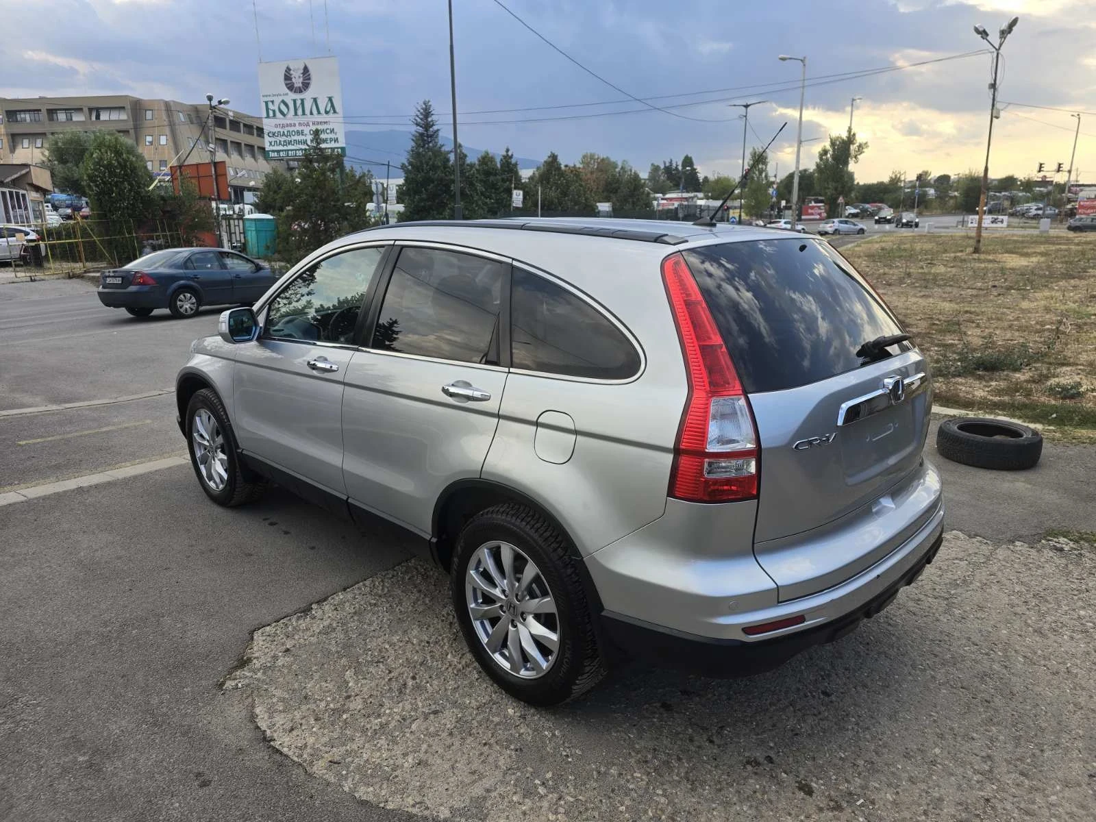 Honda Cr-v Eleganse - изображение 6