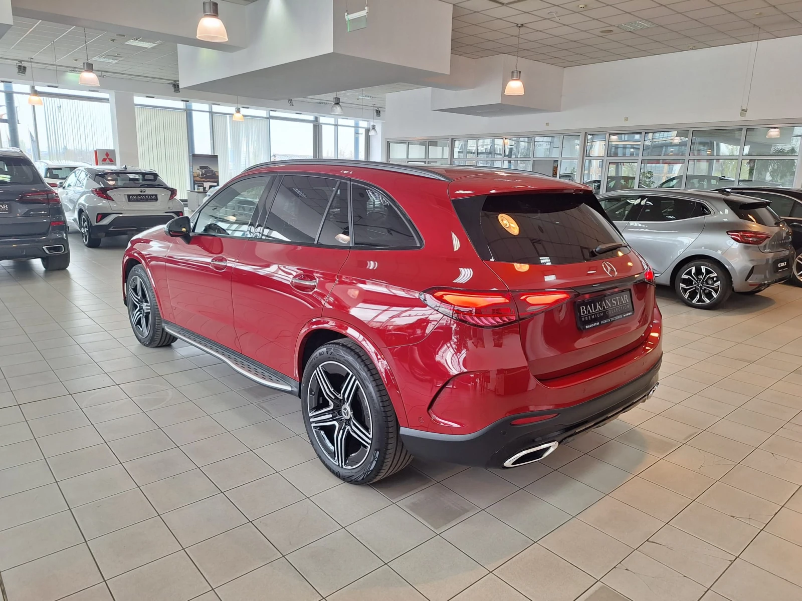 Mercedes-Benz GLC 300 AMG 4 Matic - изображение 3