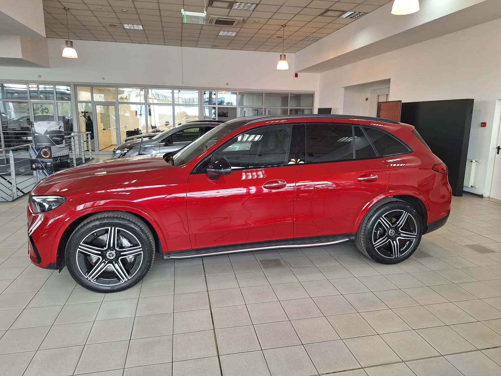 Mercedes-Benz GLC 300 AMG 4 Matic - изображение 8